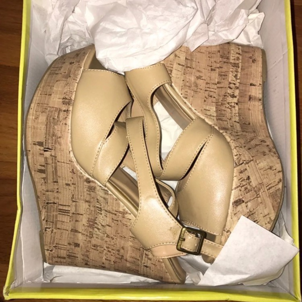 Platform wedges